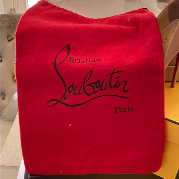 So Kate - Like New - SOLD - Picture 5 of 5